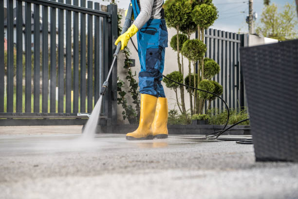 Best Pool Deck Cleaning  in Broad Brook, CT